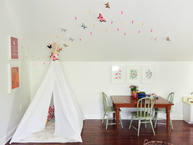 Playful-Family-Bonus-Room-Butterfly-Mapping
