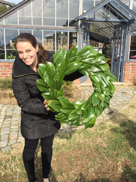 xmas-decor-diy-magnolia-wreath