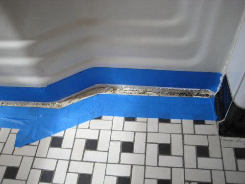 Clean Vintage Bathroom Tiles Caulk, How To Get Smoke Stains Off Tiles