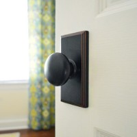 How To Install New Interior Doorknobs