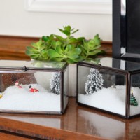 Tons of Inexpensive & Sweet Holiday Decorating Ideas