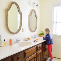 How To Update Bathroom Mirrors