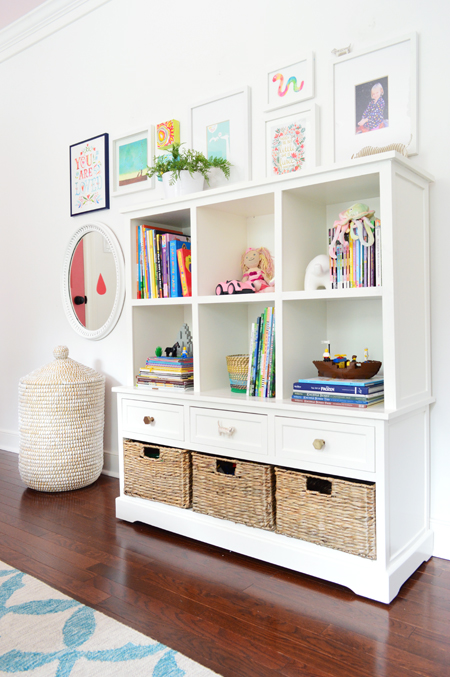 GirlsRoom-Bookcase-Art-Frames-Toy-Storage