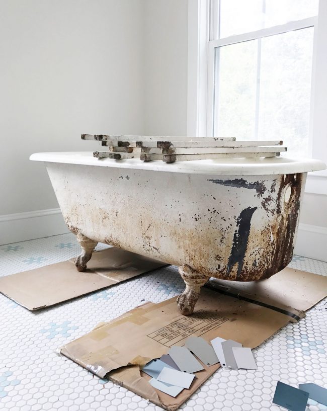 How To Refinish A Nasty Old Clawfoot Tub