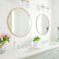 A Surprisingly Quick And Demo Free Hall Bathroom Makeover