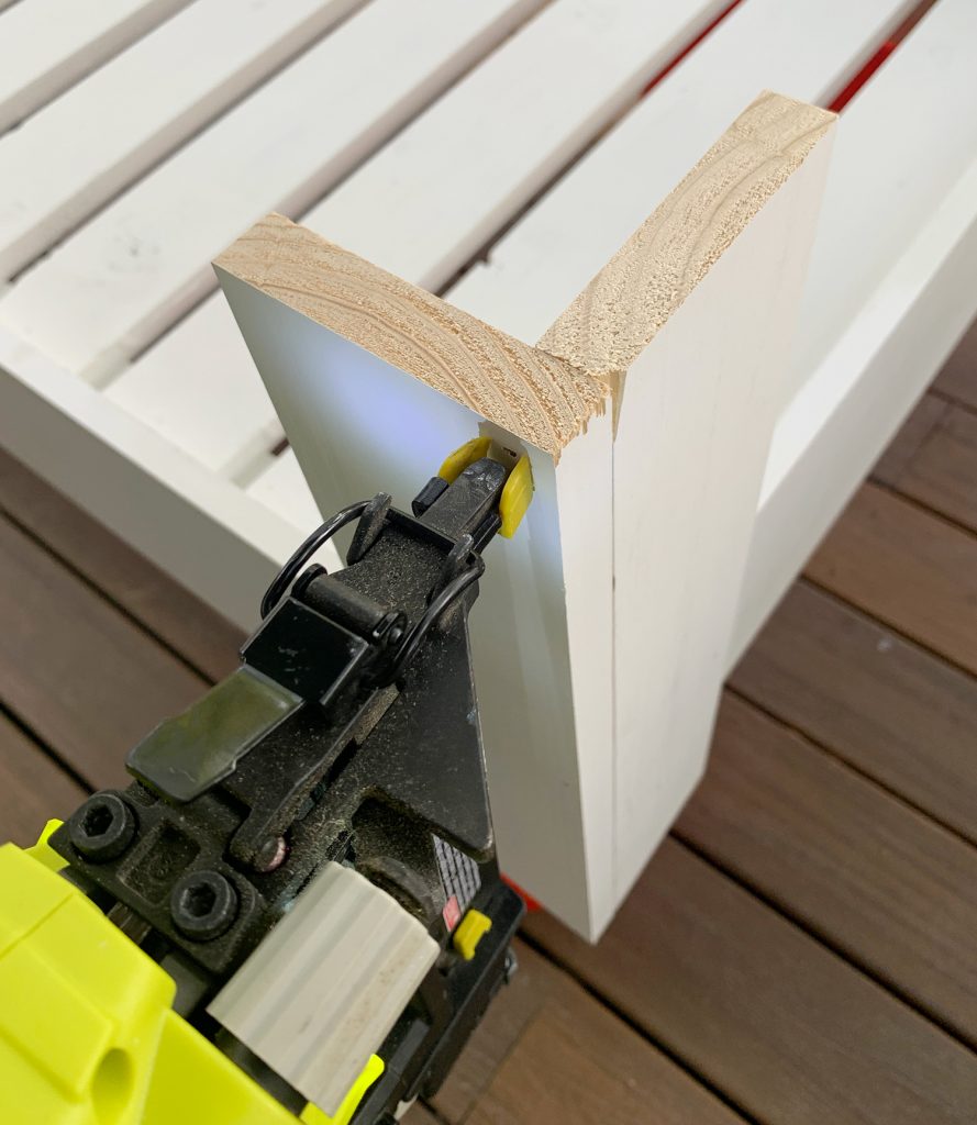 Nailing two corners of daybed arm together