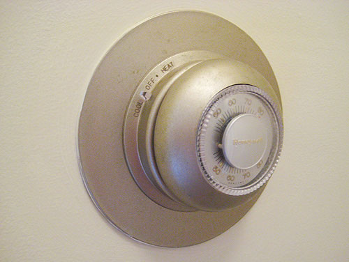 Oldhoneywellthermostat