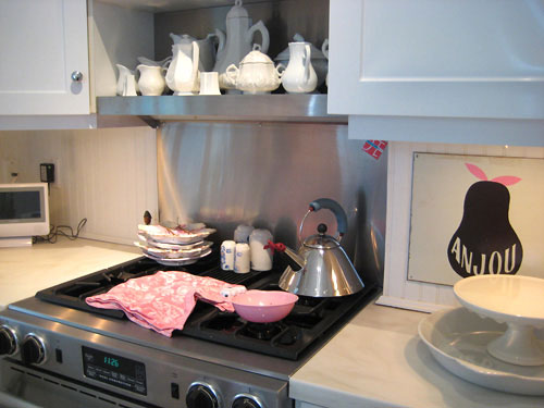 pink-dish-towel-kitchen-katie-ukrop