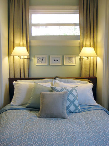 bedroom-pillows-gorgeous-mix-and-match-clearance