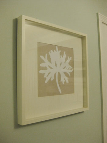 leaf-print-botanical-art-bedroom-romantic-tan-and-white-cutout