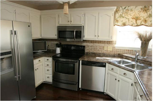 kitchen-makeover-before-and-after