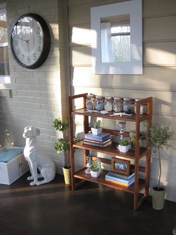 sunroom-fauxpiaries-topiaries