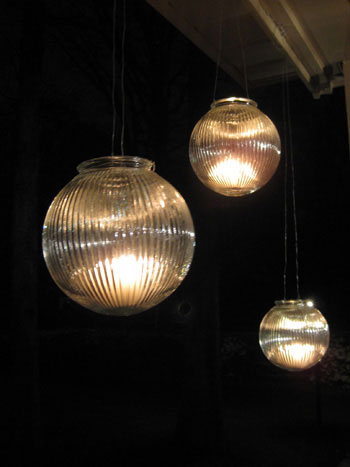 glass-porch-lanterns-glowing-at-night-diy-how-to1