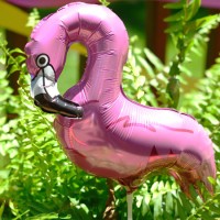 A “Pink & Gold Everything” Kids Party