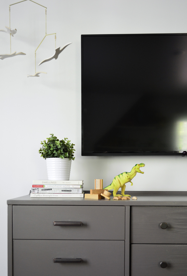 Mounted TV After Close Straight