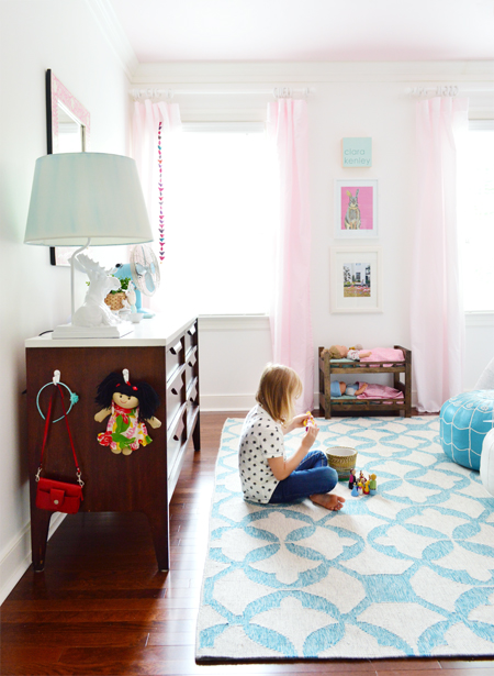 GirlsRoom Pink Curtains Graphic Rug Play Space