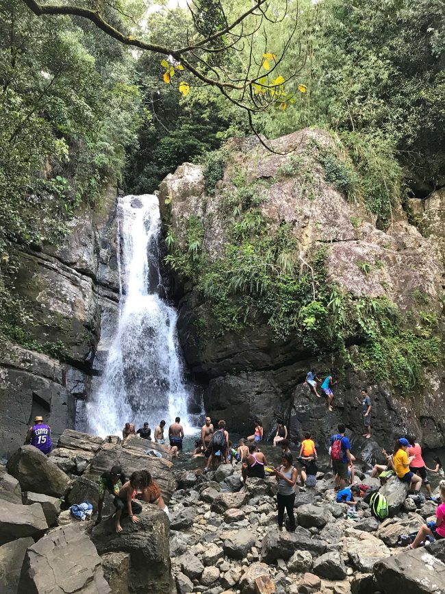 Porto Rico Mina Waterfall Busy