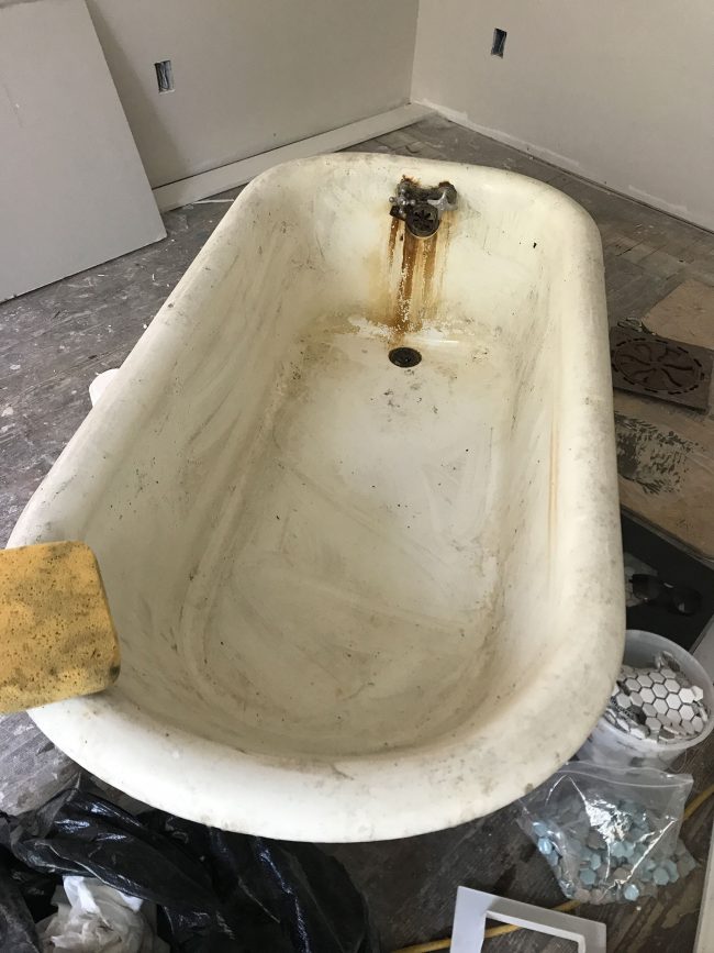 Beach House Bathtub Scrubbed