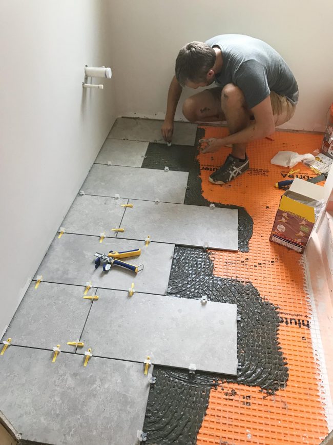 Beach House Tile Hall Placing Clips