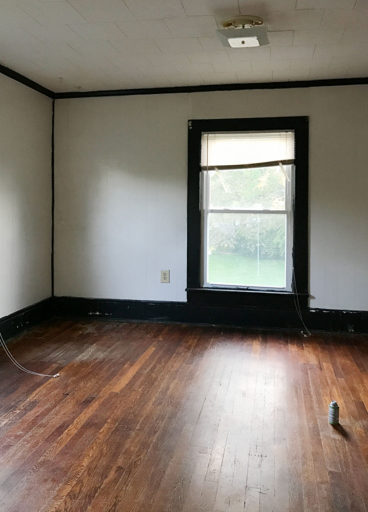 Beach Duplex Before 111 Upstairs Back Bedroom