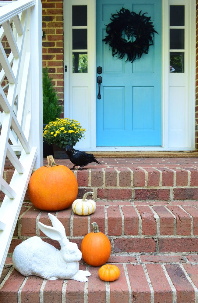 Halloween Porch Pumpkins Crow Feather Wreath