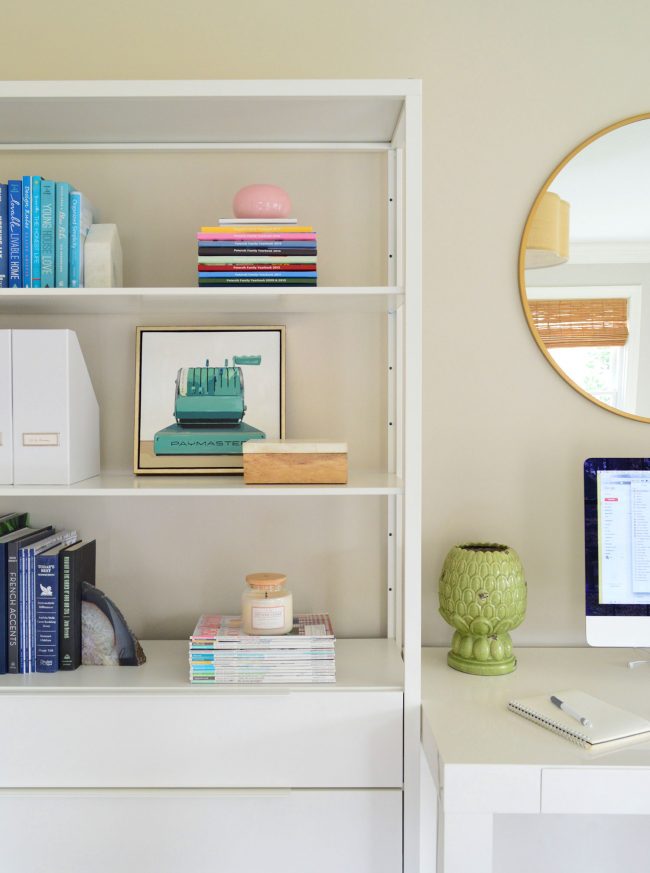 BlurbFamilyYearbookAlbum Shelf FarColor