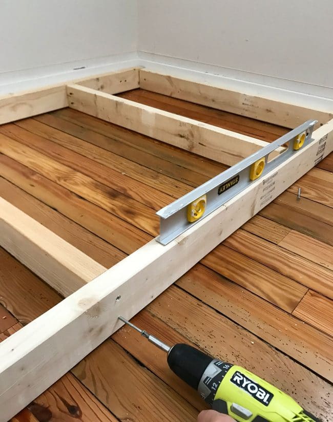 leveling base frame of bottom bunk bed