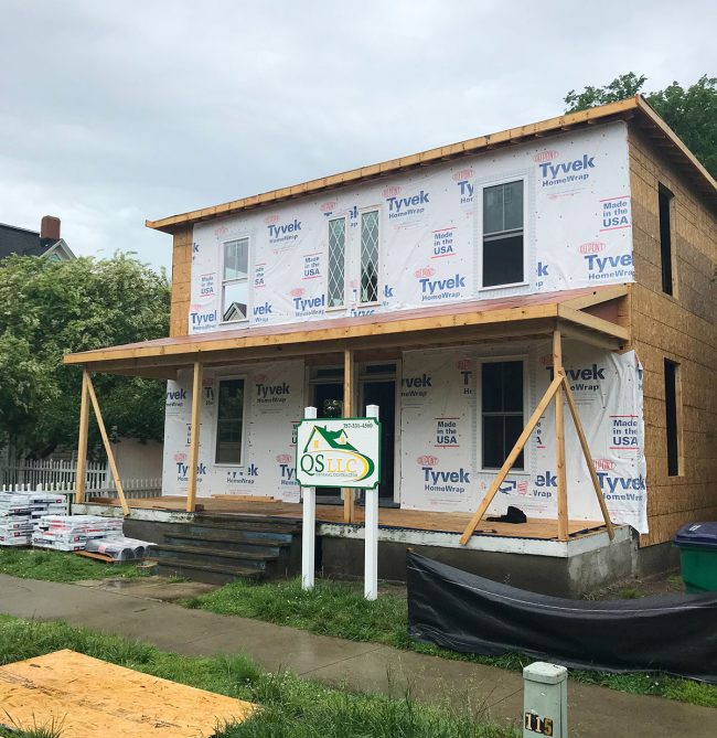 Duplex Construction Diamond Windows Front