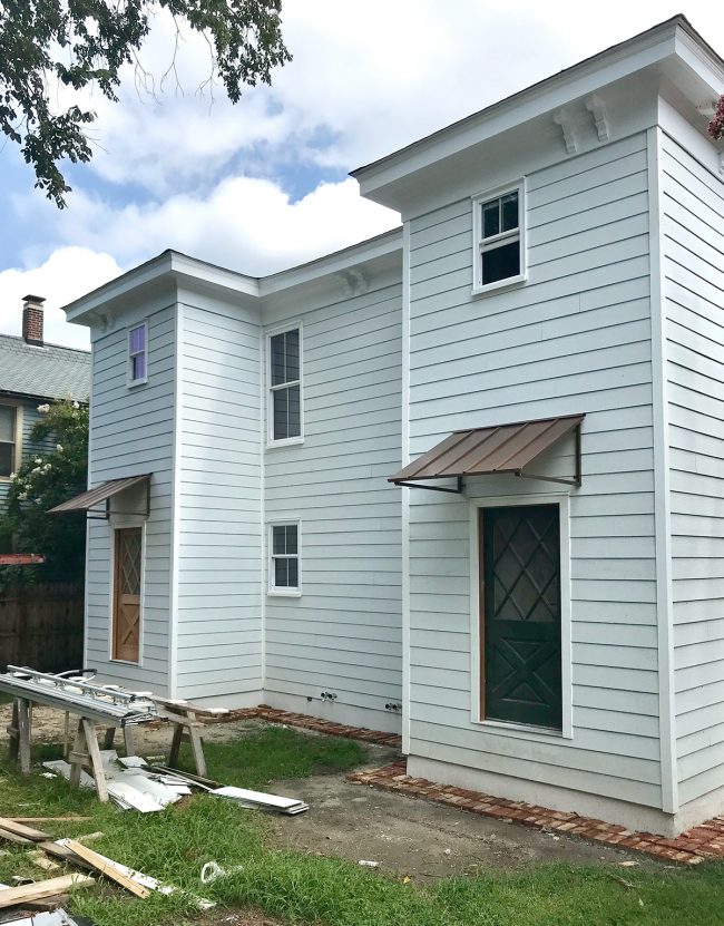 Duplex Exterior Back With Doors Awning