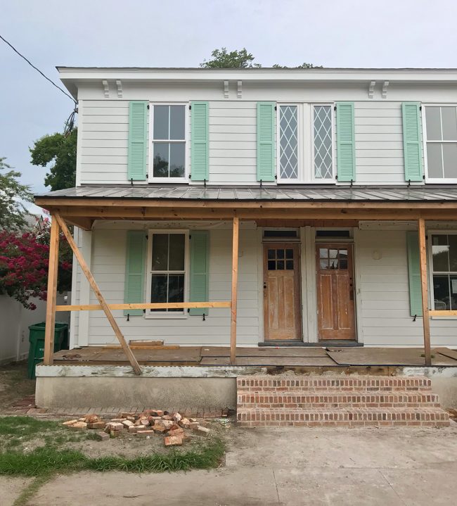 Duplex Exterior One Side With Shutters