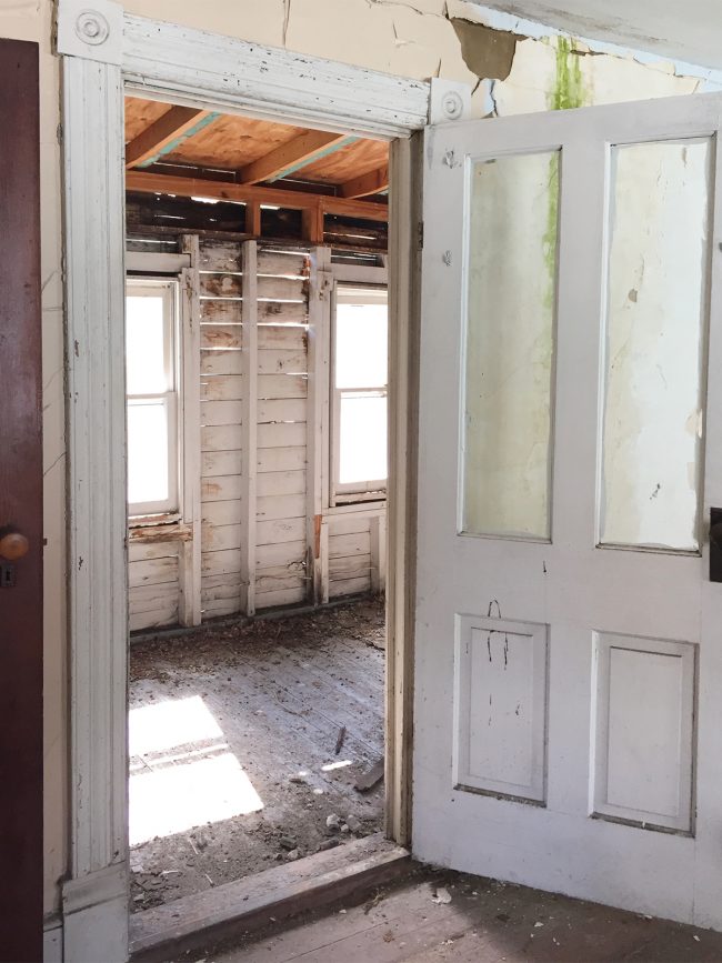 Before Photo Of Beach House Bunkroom Which Was Unstable Upstairs Porch