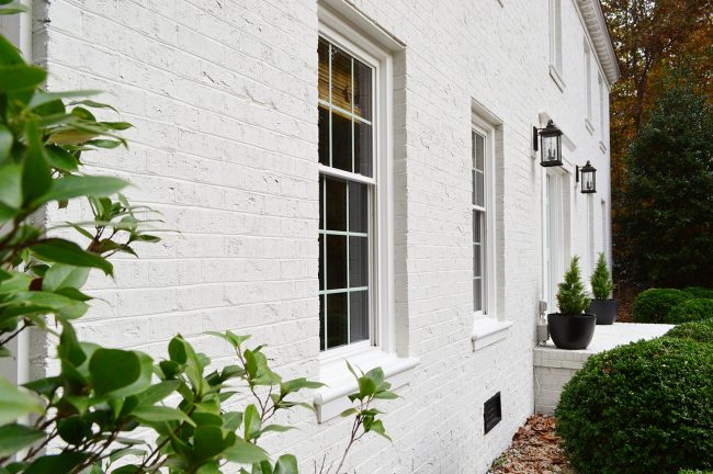 Painted Brick House White DETAIL Front Brick Horiztonal