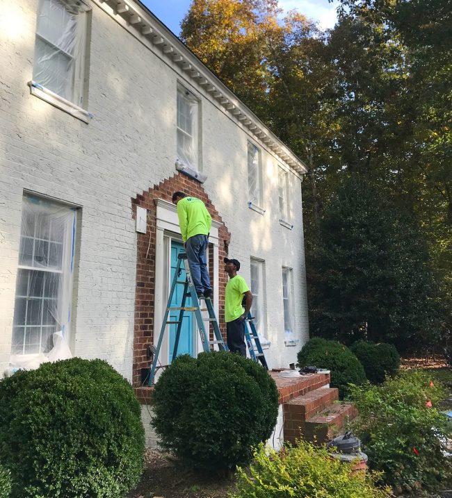 Ep119 Electrician Working Outside