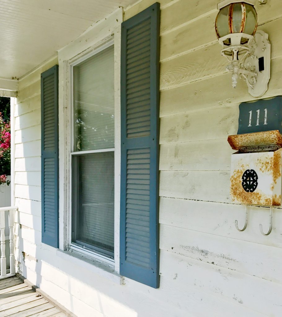 Duplex Front Porch Before 111 Angle