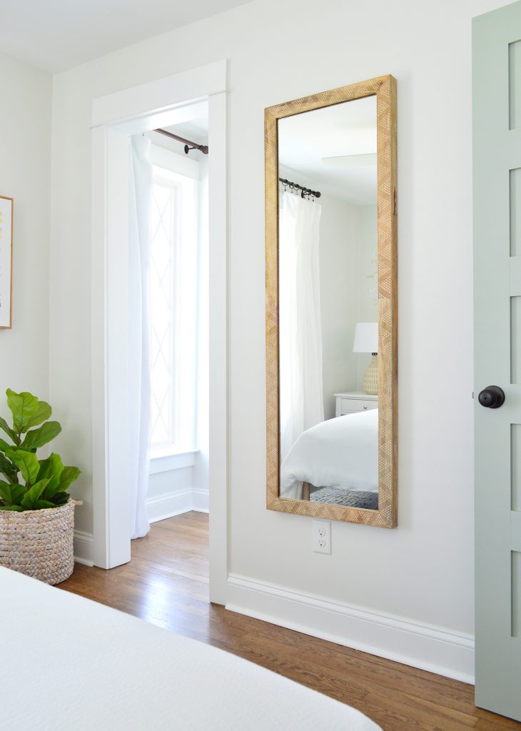 Duplex Bedroom Blue Side Front Closet To Diamonds