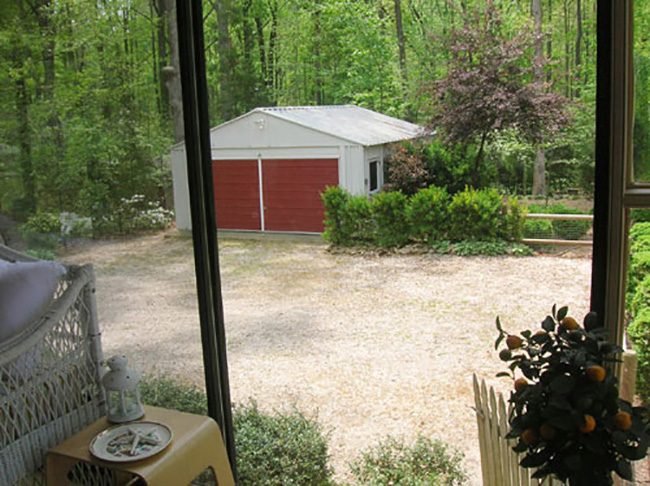 4000 Dollar Backyard Wedding Gravel Driveway