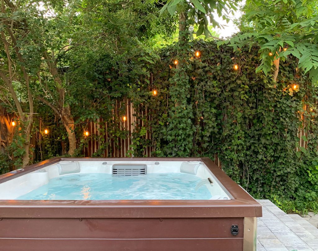 Beach House Backyard Hot Tub Toward Ivy