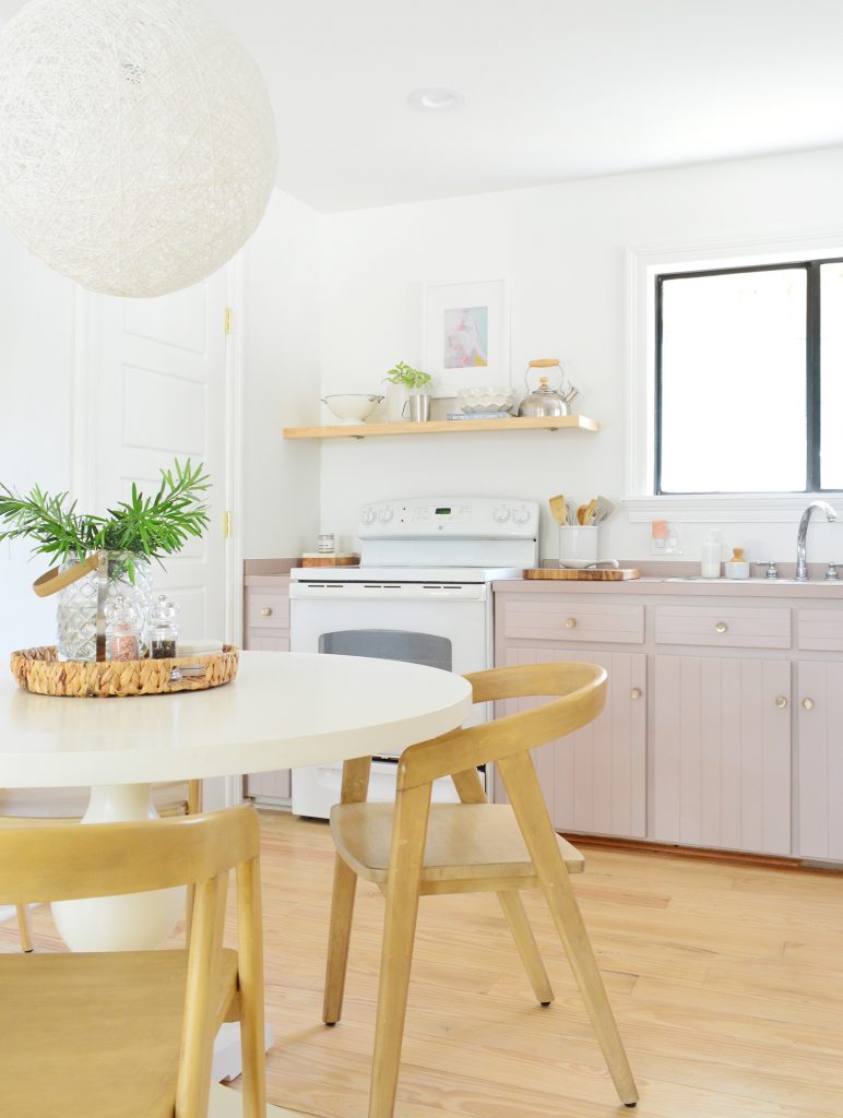 Mesa de armários pintados para cozinha na Flórida