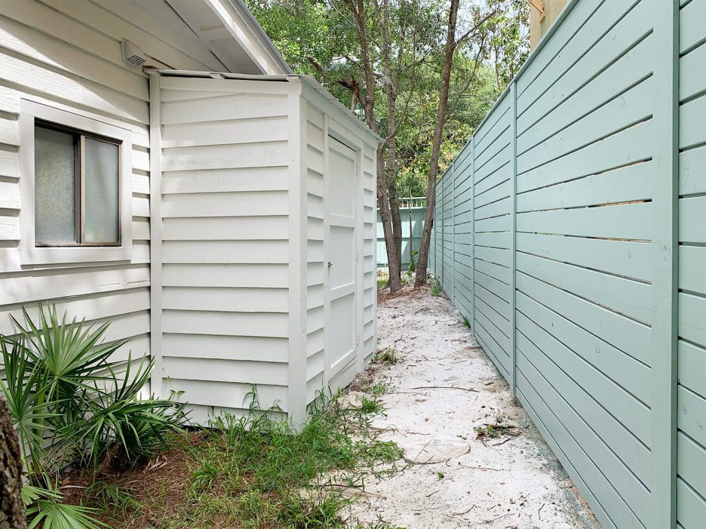 Ep181 Fence With Shed