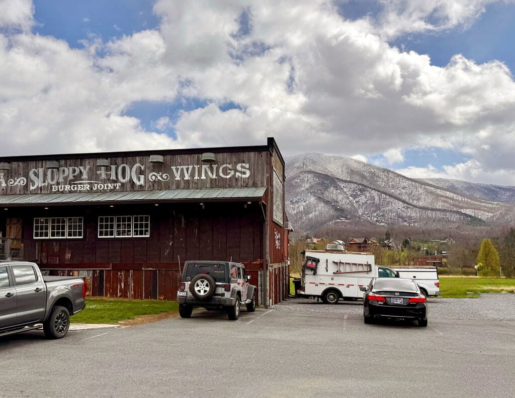 Exterior of Sloppy Hog Burger Joint near Townsend TN Great Smokies