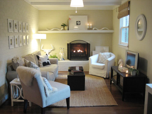 neutral layered living room with calm furnishings and jute rug